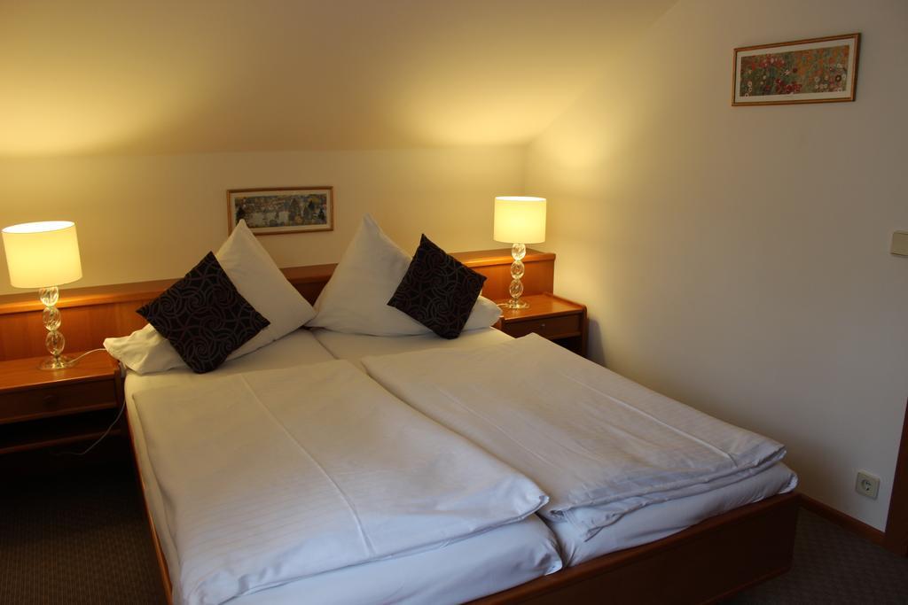 Seehotel Paulitsch Velden am Wörthersee Quarto foto