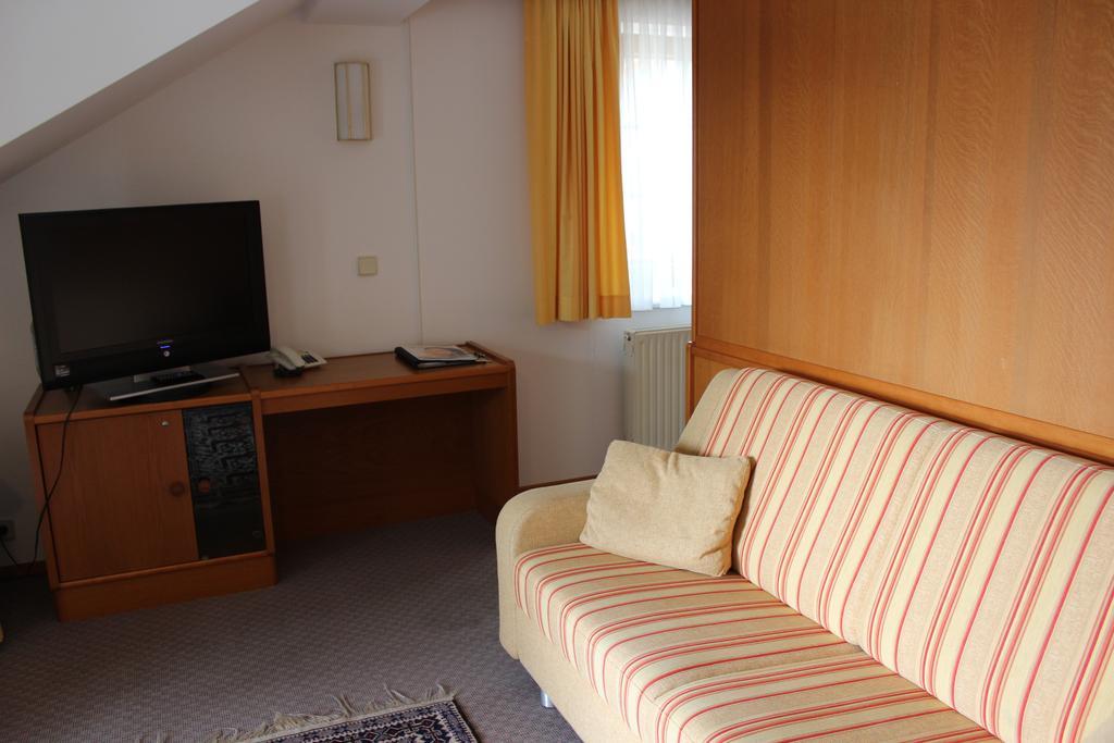 Seehotel Paulitsch Velden am Wörthersee Quarto foto