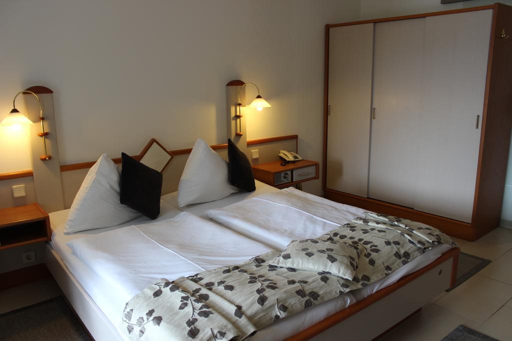 Seehotel Paulitsch Velden am Wörthersee Quarto foto