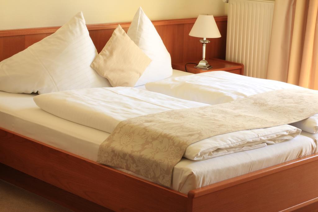 Seehotel Paulitsch Velden am Wörthersee Quarto foto